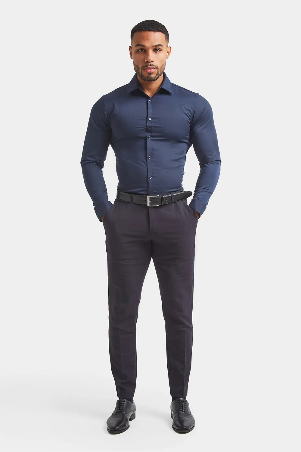 Athletic Fit Dress Shirt in Navy