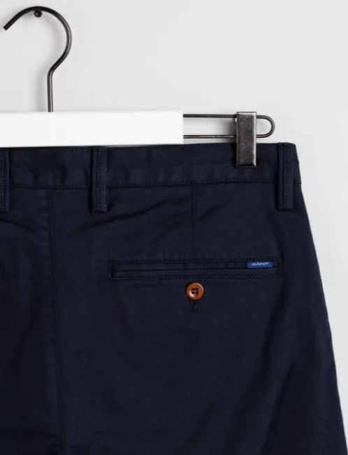 GANT - Slim Twill Chino, Marine (32-34 & 40-32 Only)