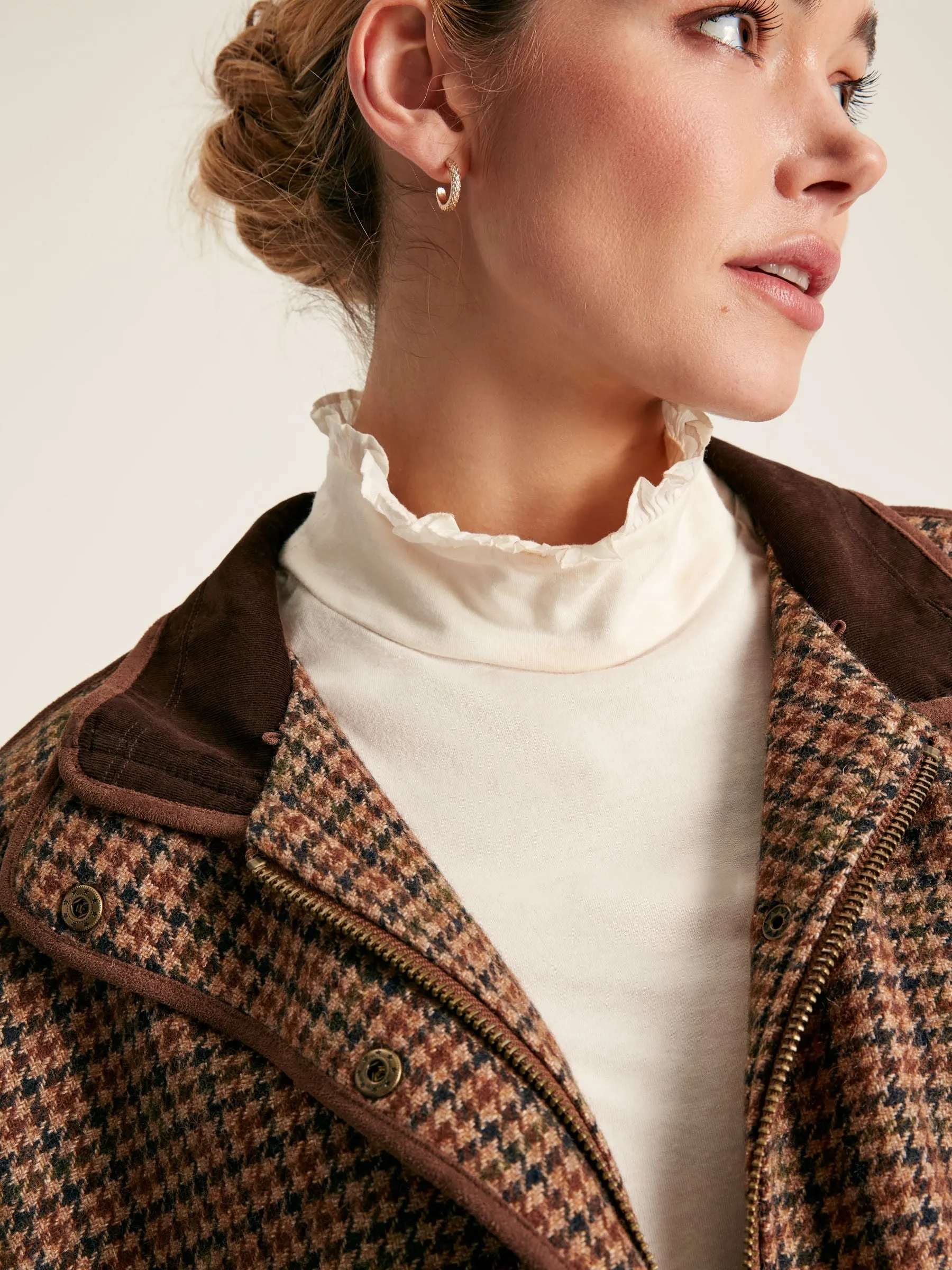 Joules Sandringham Luxe Tweed Cape with Removable Fur Trim