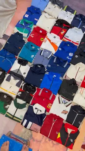 Mix Branded Vintage track jackets 42 piece