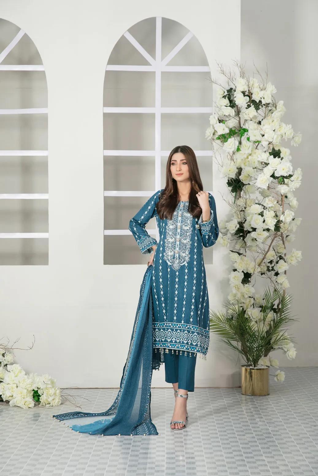 Tawakkal Titania Lawn Collection 2022 – D-7097